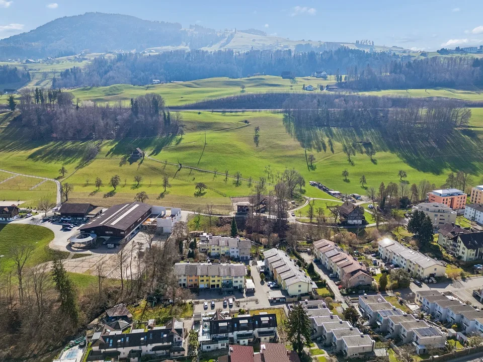 Gepflegtes Reihenmittelhaus mit Garten in Wilen bei Wollerau – Foto 30 von 30