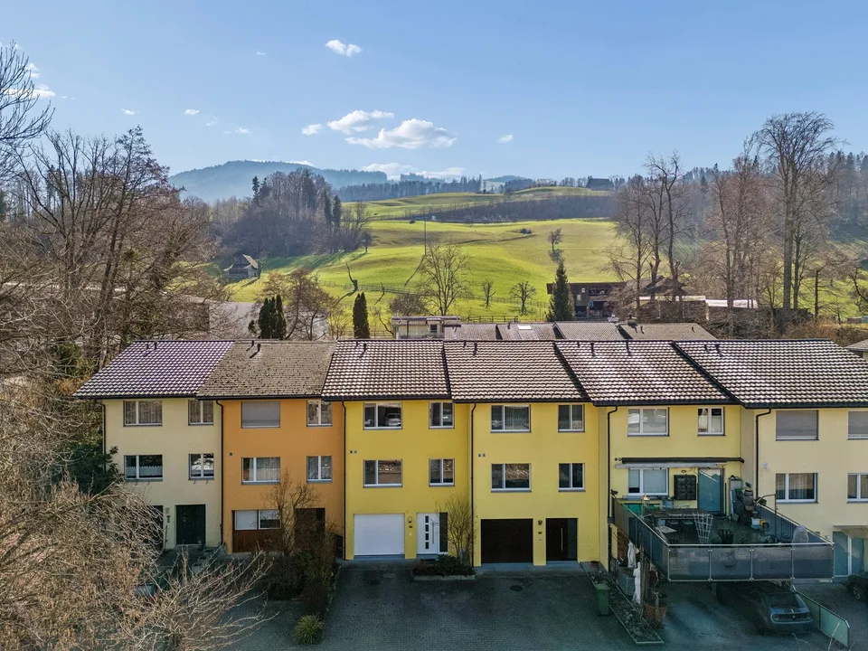 Gepflegtes Reihenmittelhaus mit Garten in Wilen bei Wollerau – Foto 27 von 30