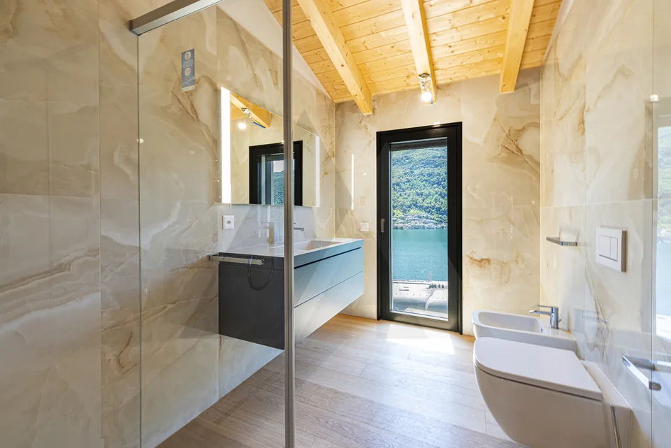 VILLA DI PRESTIGIO CON SPLENDIDA VISTA LAGO – Foto 19 von 26