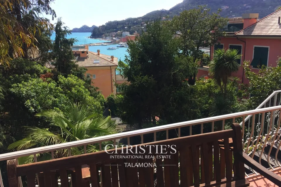 Villa con vista mozzafiato sul mare a Santa Margherita Ligure