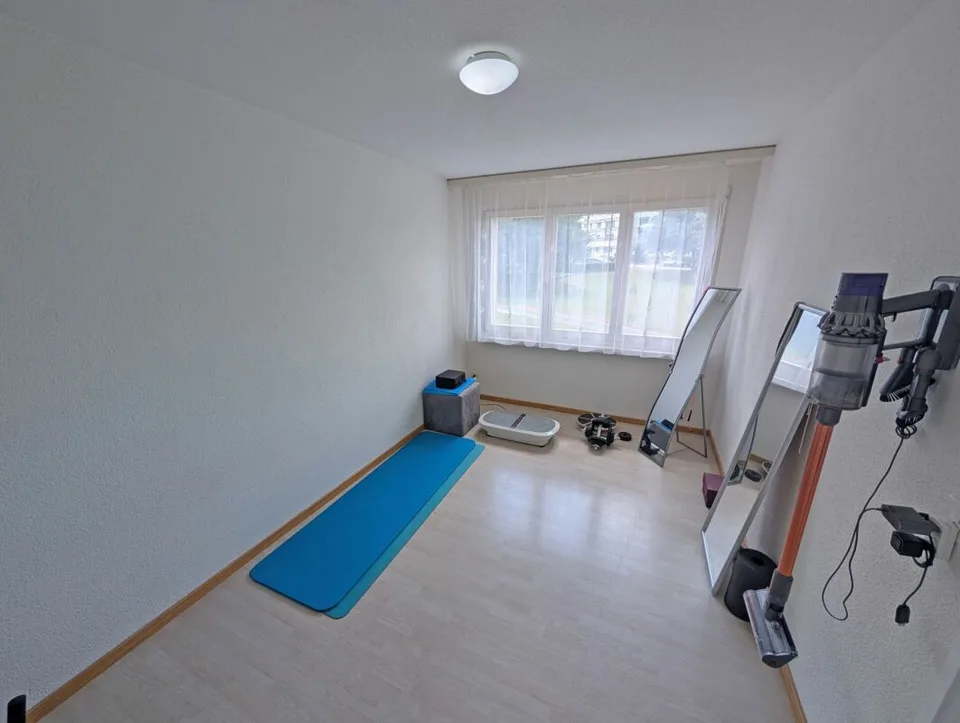 Appartamento di 4,5 locali modernizzato in una posizione familiare – foto 8 di 13