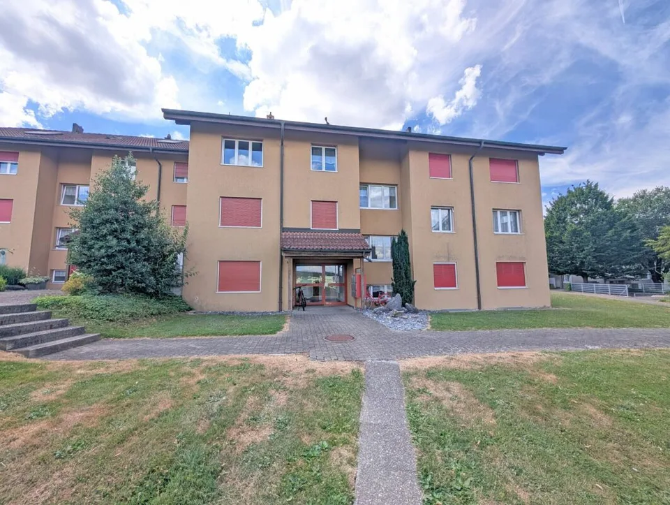 Appartamento di 4,5 locali modernizzato in una posizione familiare – foto 12 di 13