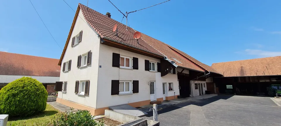 Maison/Corps de Ferme à Muespach