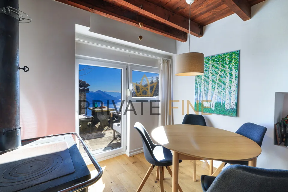 Ferienhaus über dem Lago Maggiore mit Weitsicht und Garten (39)