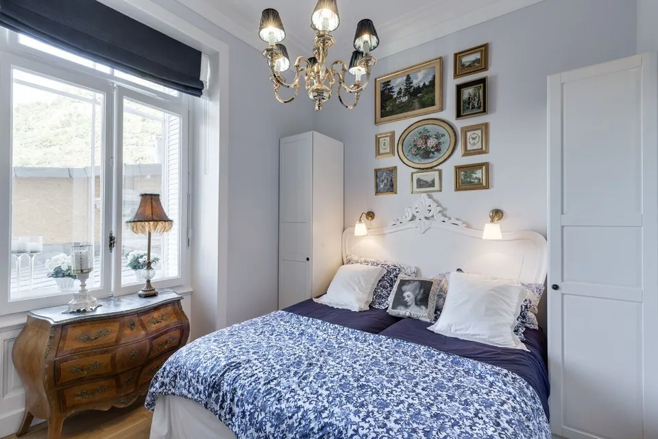 Appartement de style dans un immeuble Belle-Epoque