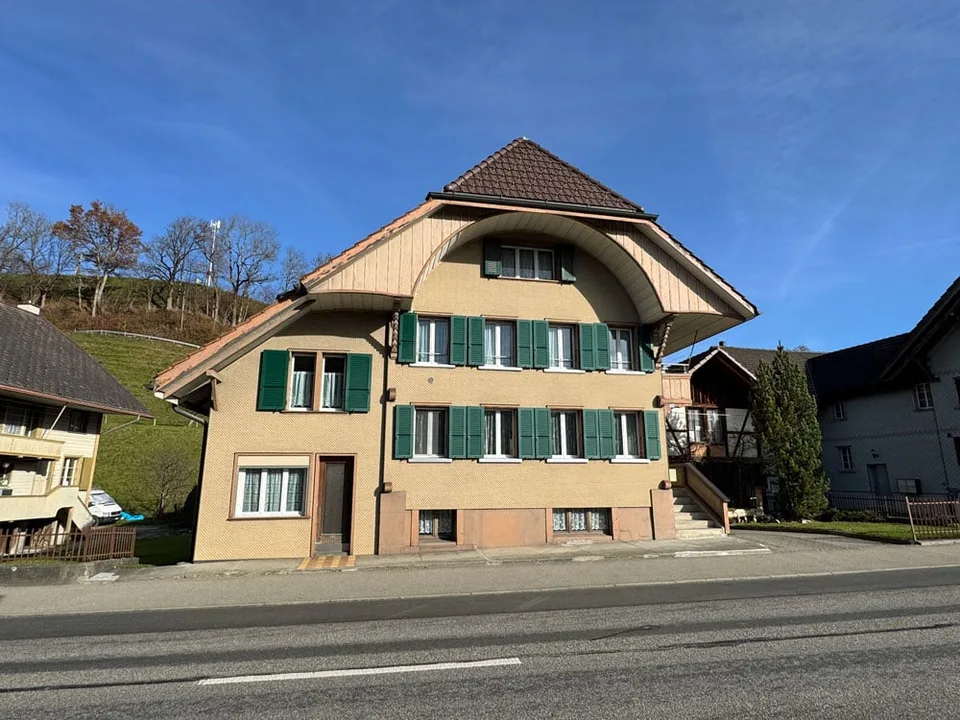 Spacious - versatile opportunities - 3 family house in Bärau – photo 21 of 21