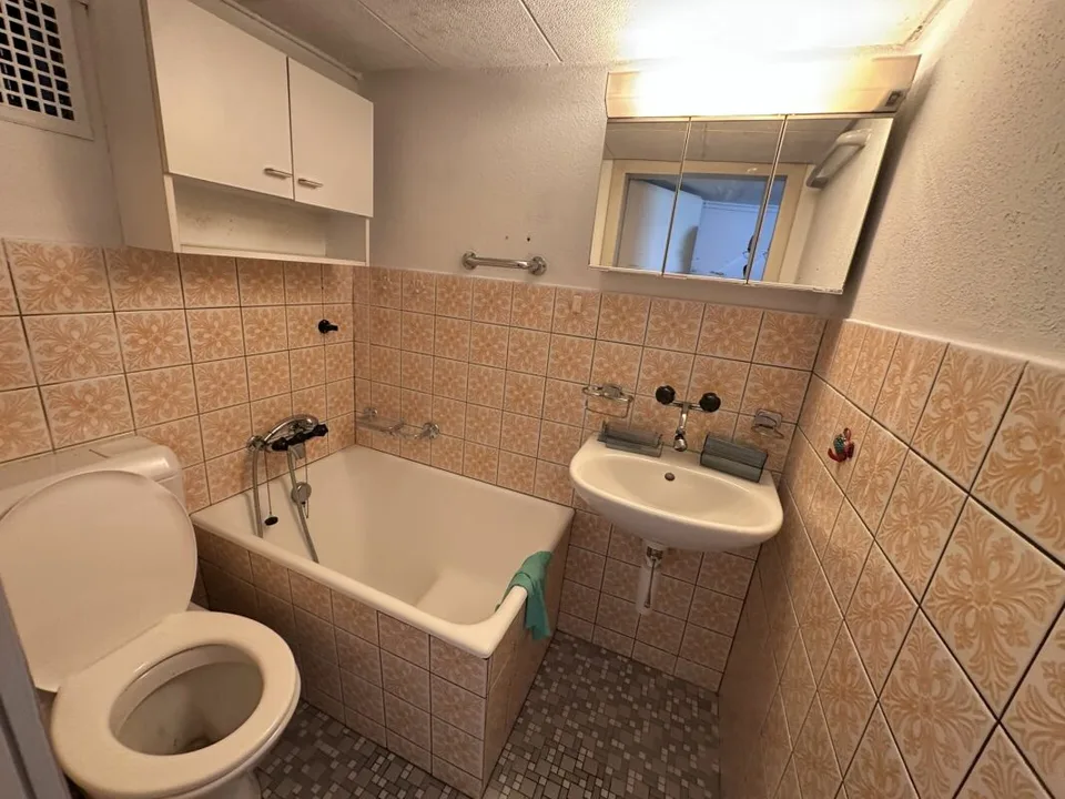 Einfamilienhaus mit Entwicklungspotenzial – Foto 8 von 10