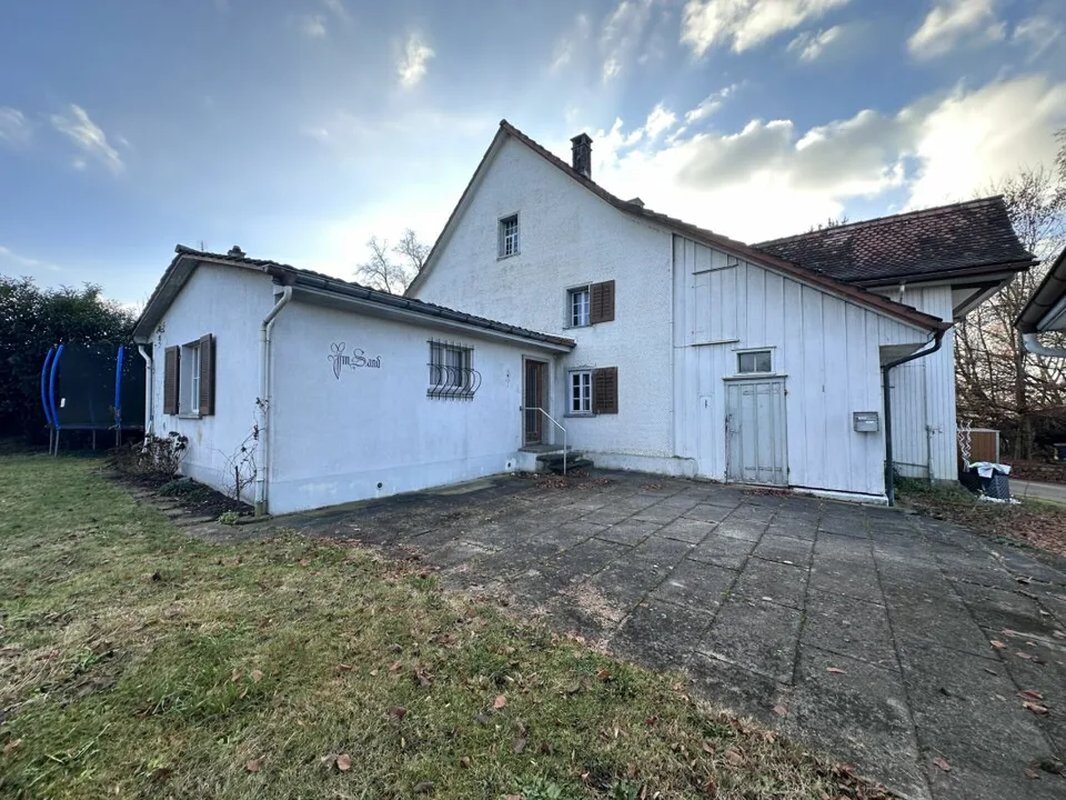 Einfamilienhaus mit Entwicklungspotenzial