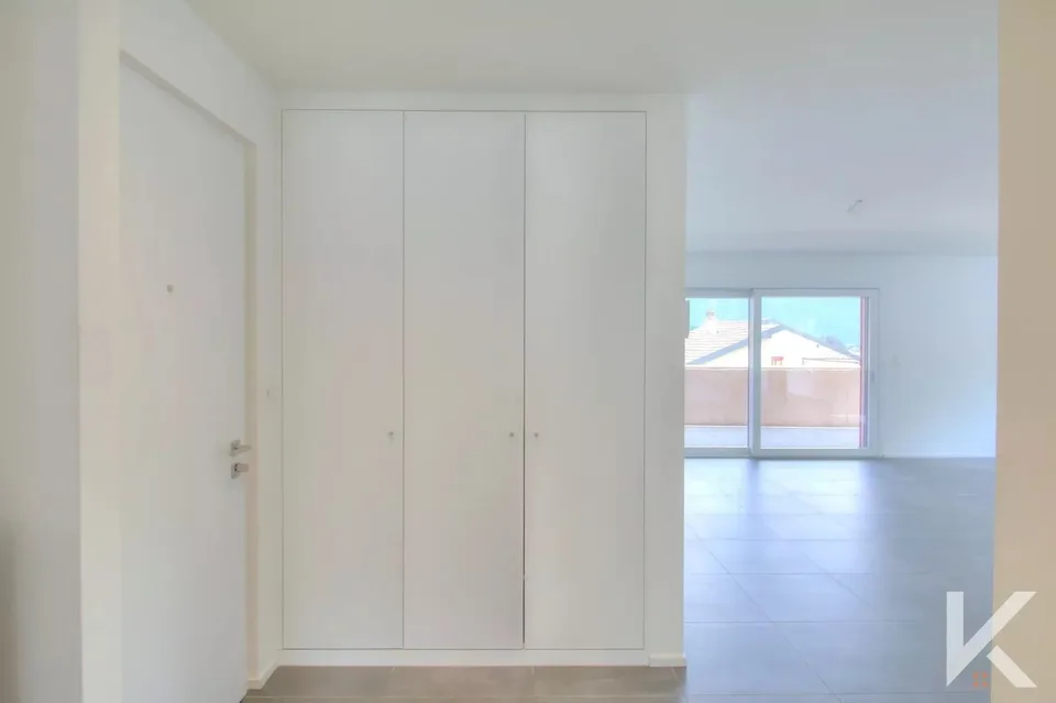 Wohnung mit 4.5 Zimmern – Foto 6 von 13