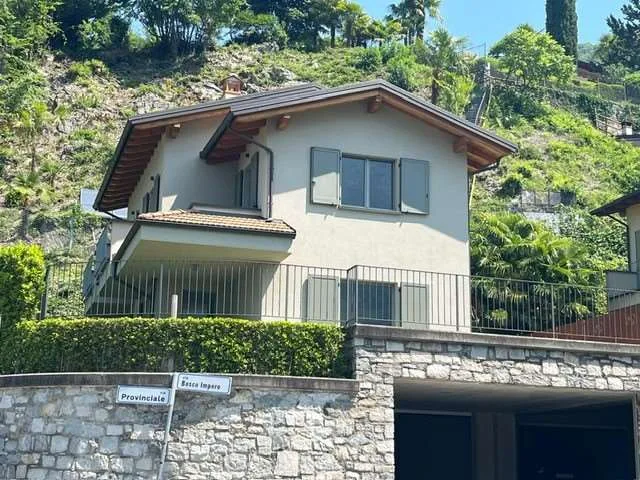 VILLA ASTRA - Élégance contemporaine avec vue sur le lac de Lugano