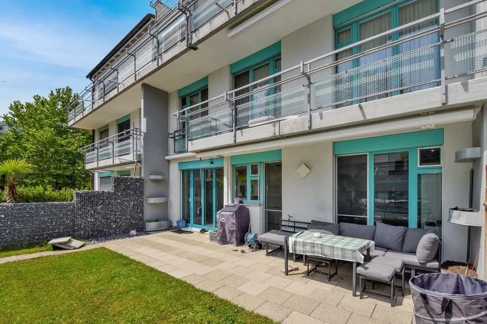 Appartement-maisonnette attractif de 5,5 pièces avec jardin, salle de loisirs et 3 places de parking souterraines – photo 23 sur 28