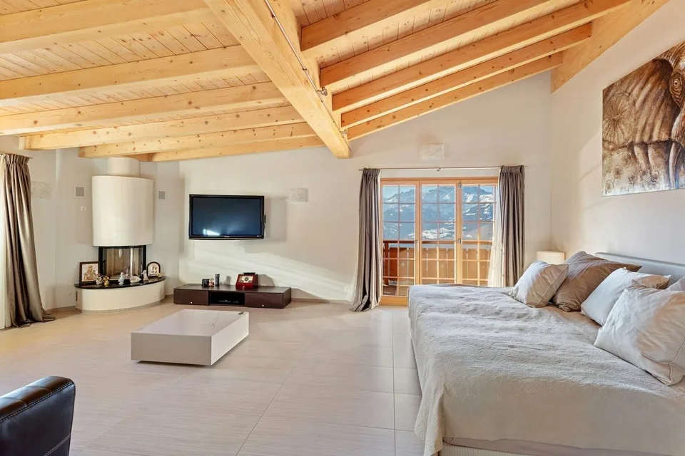 Chalet der Superlative mit 15 Räumen, Aufzug und Panoramablick! – Foto 12 von 13