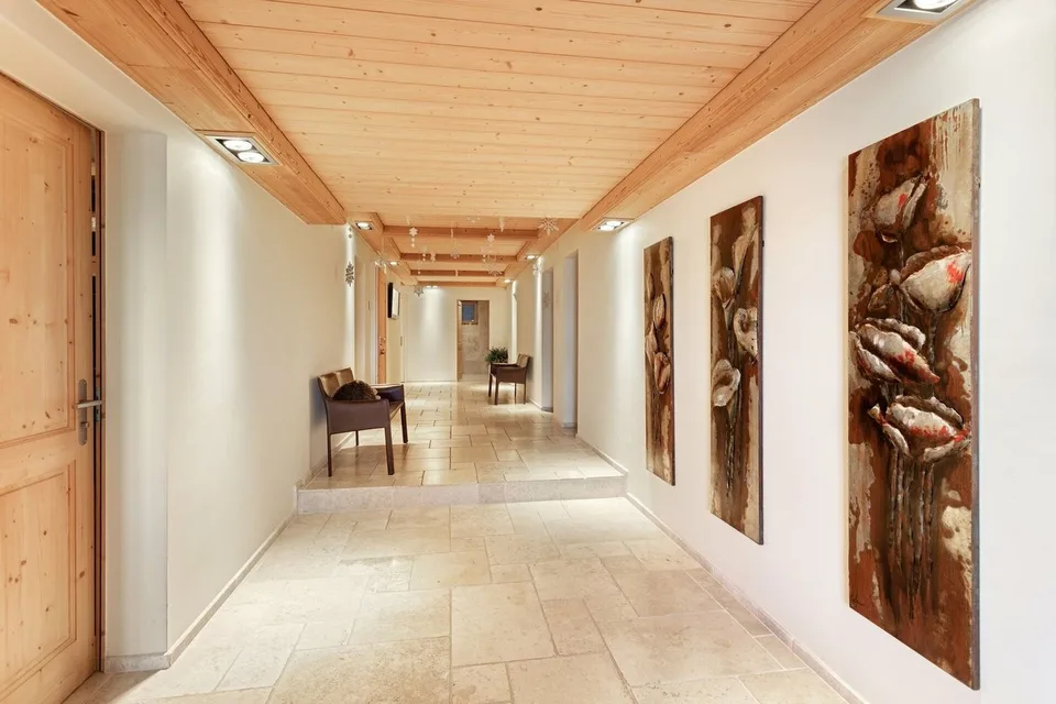 Chalet der Superlative mit 15 Räumen, Aufzug und Panoramablick!