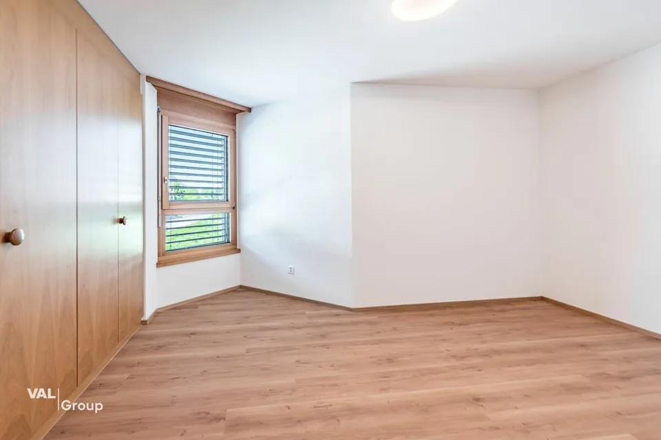 Appartement élégamment rénové de 4,5 pièces dans un quartier calme à Raron