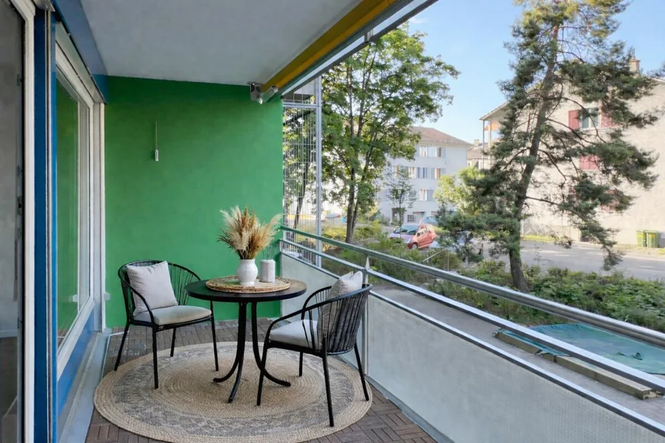 Sonnige 3.5-Zimmer-Eigentumswohnung mit Balkon, Keller und Einstellhallenplatz – Foto 15 von 24