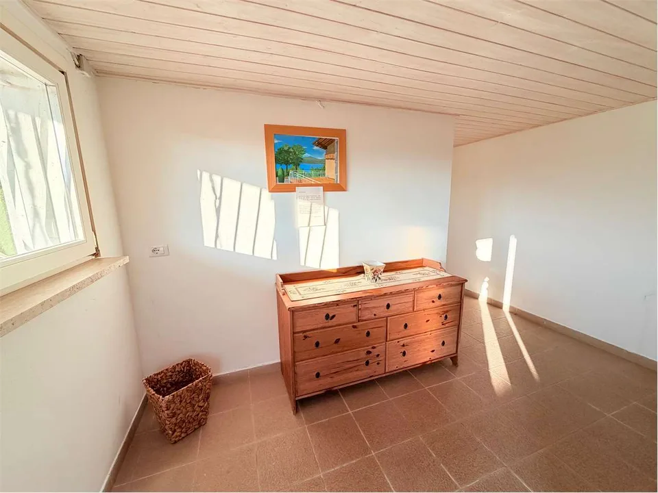 Bellissima casa bifamiliare in una posizione tranquilla e soleggiata c – foto 12 di 13