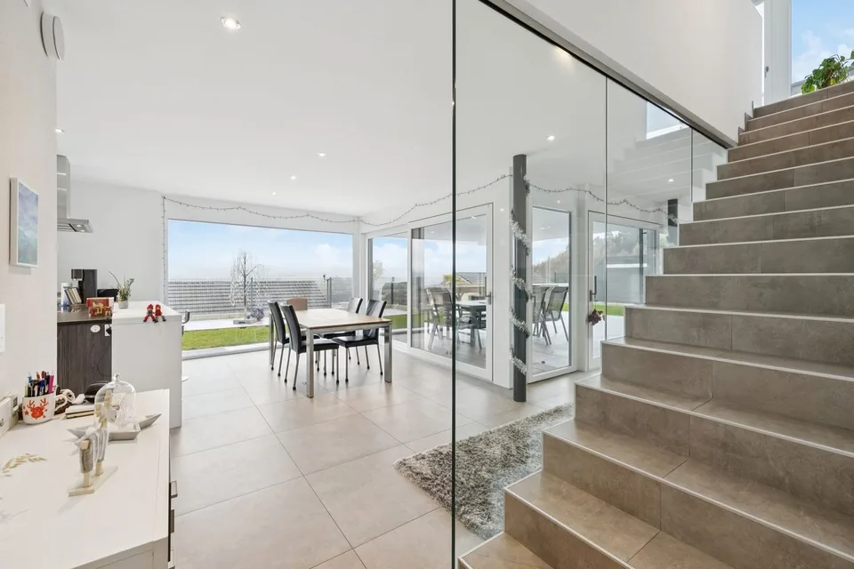 Architekten-Villa mit Panoramablick!