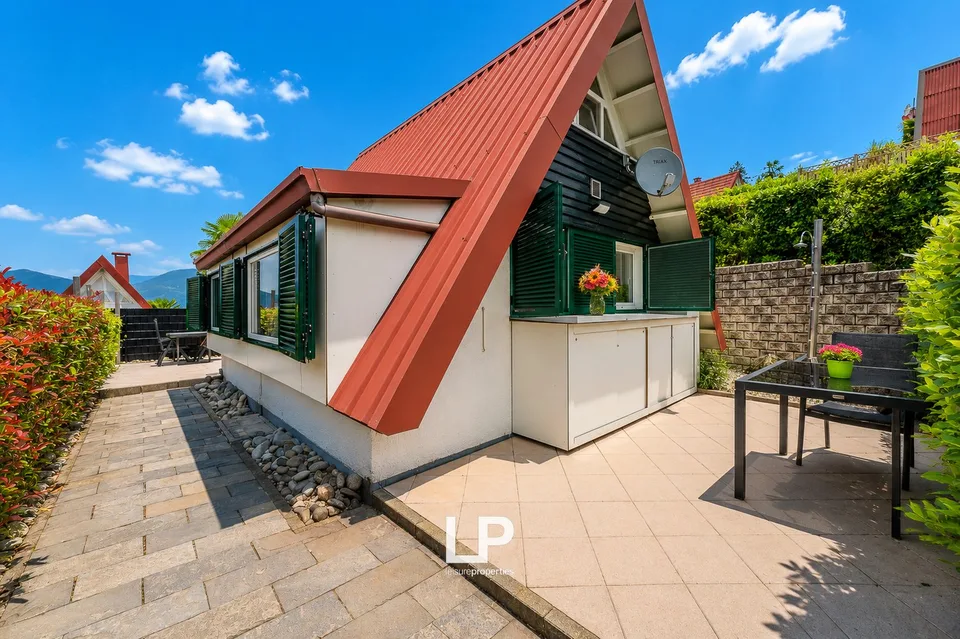 Charakteristisches Chalet, Holländisches Dorf, Brezzo di Bedero