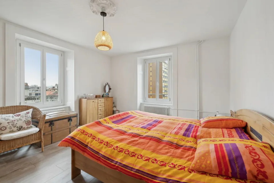 Rental property with 12 renovated units – photo 9 of 13