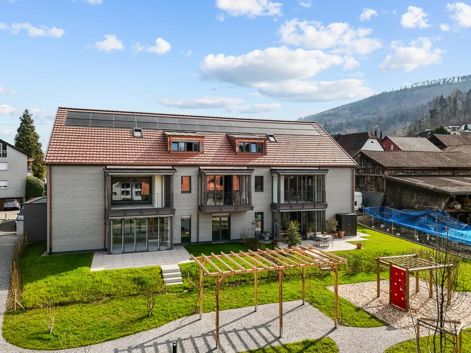 Jetzt fertiggestellt : Top-3,5-Zimmer-Wohnung mit privatem Garten ! B02