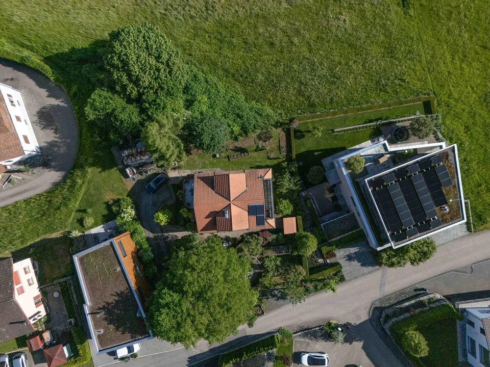 Attraktive Aussichtslage und ländliche Idylle