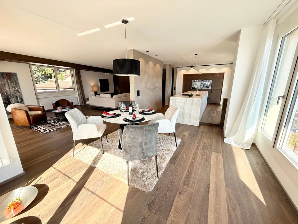Attico di Lusso - 5.5 locali con Vista Lago - Res. Secondaria