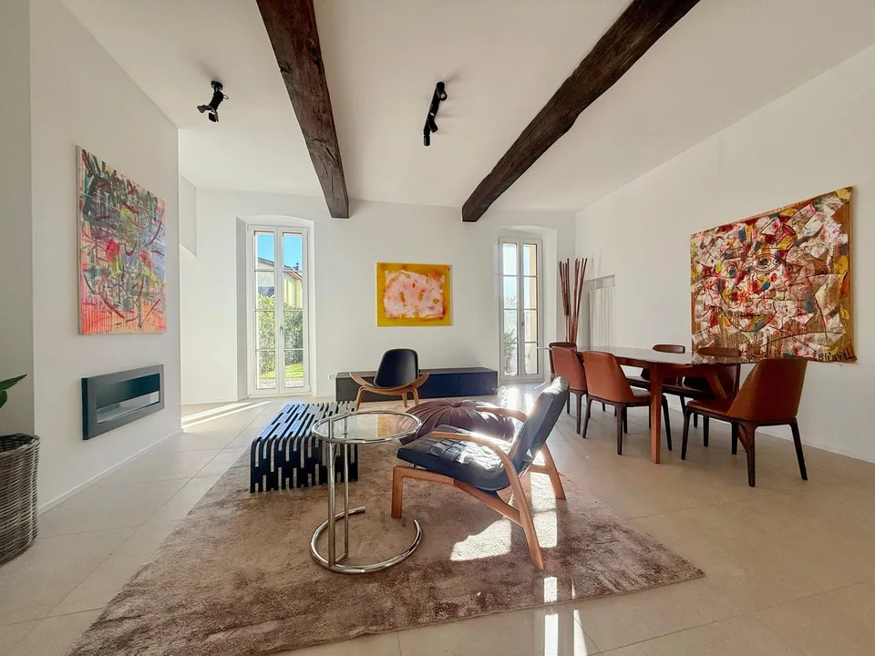 Elegante villa d’epoca rinnovata con vista lago e città – Lugano