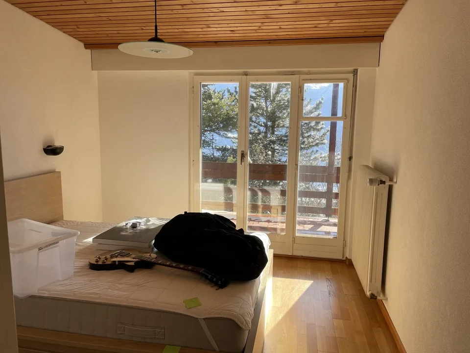 Prächtige Immobilie mit atemberaubendem Blick in Montana-Village – Foto 11 von 13