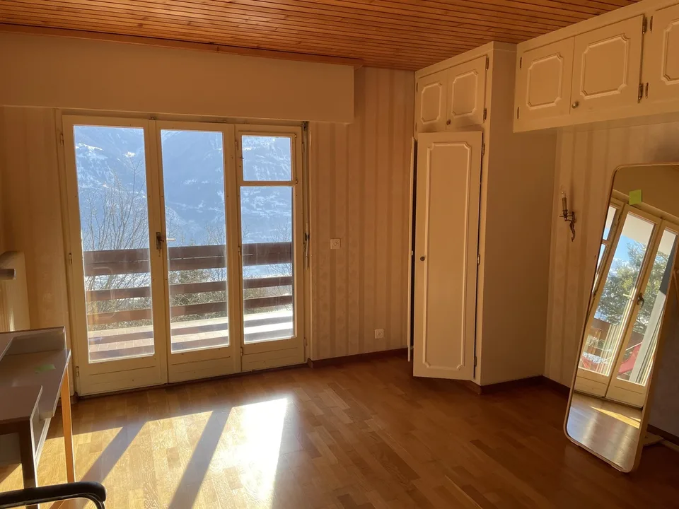 Prächtige Immobilie mit atemberaubendem Blick in Montana-Village – Foto 9 von 13