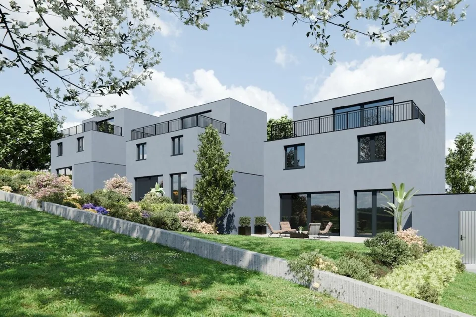 Grundstück mit bewilligtem Bauprojekt für 3 Einfamilienhäuser