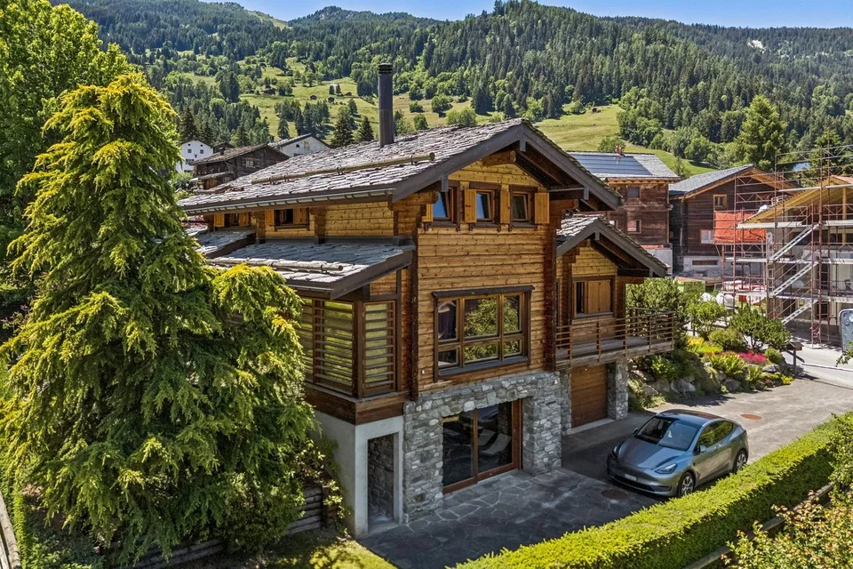 Chalet individuel de 7,5 pièces de 250 m2