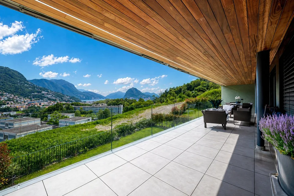 Appartement moderne avec grande terrasse et vue sur le lac