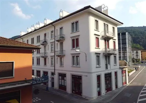 Chiasso: Palazzo a reddito 19 locali – foto 6 di 13