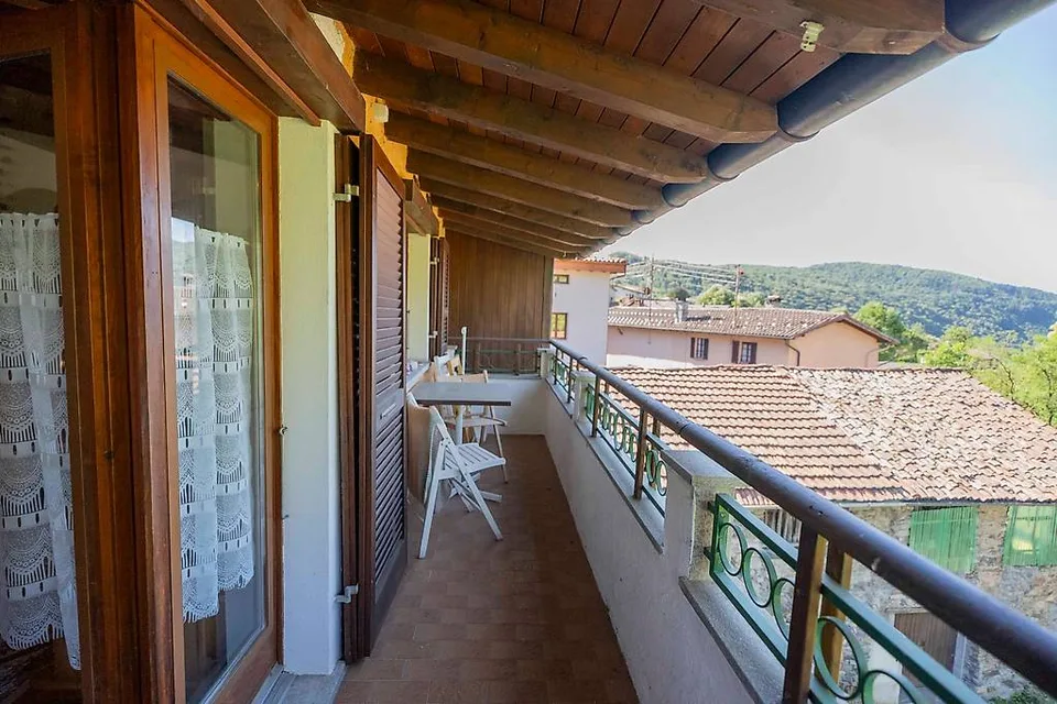 Schönes Haus in Mugena, im Malcantone, mit rustikalem Anbau