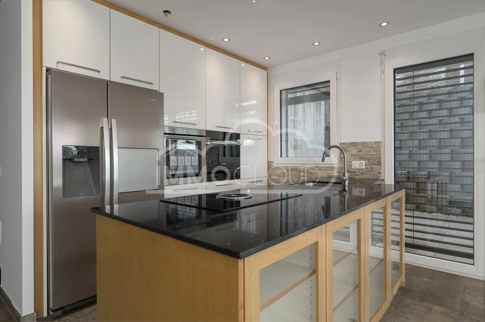 Lo standing con vista lago! OFFERTO SUI VOSTRI ONERI NOTARILI CHF 1'000.-!
