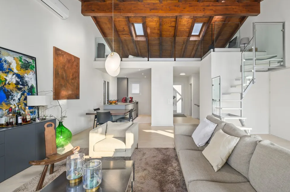 CASA INDIPENDENTE CON INCANTEVOLE VISTA LAGO
