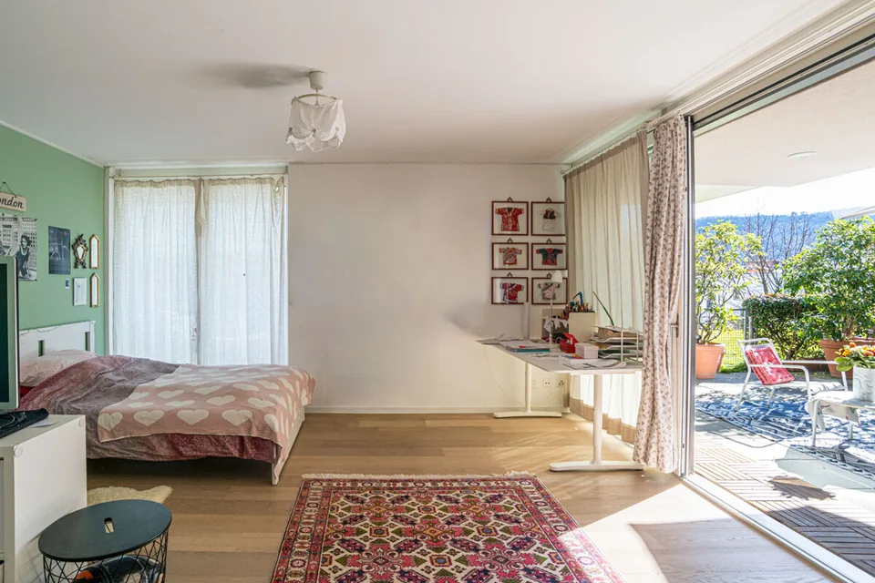 VACALLO Grande appartement au rez-de-chaussée avec jardin, né de l'union de deux appartements – photo 10 sur 13