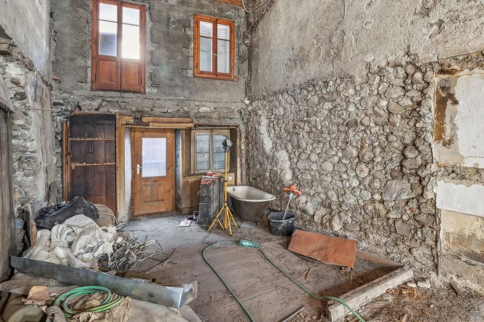 Una casa di villaggio incantevole da ristrutturare. Un progetto autentico!