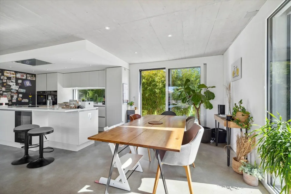 Villa exclusive à Formangueires : le luxe au coeur de la nature