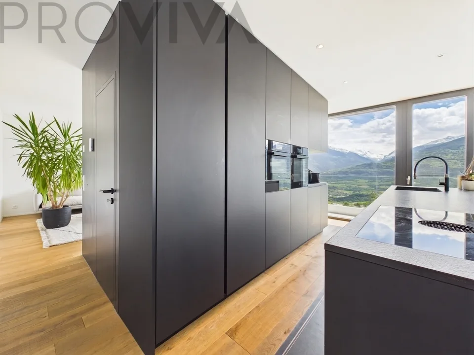 Preiskracher: Moderne Traumvilla mit Pool zum Spitzenpreis