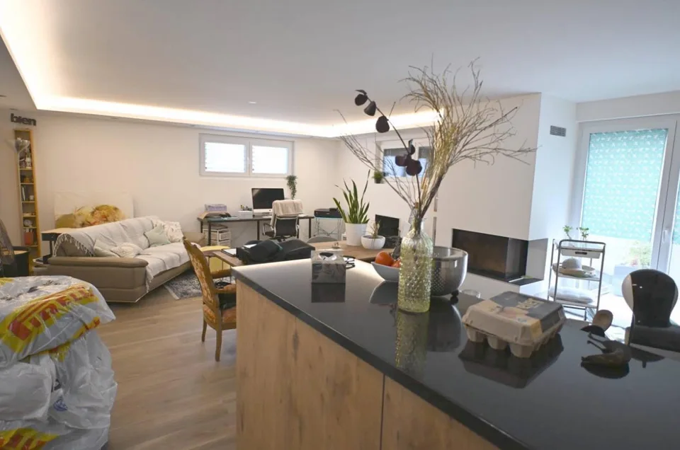 3-room apartment & parking space