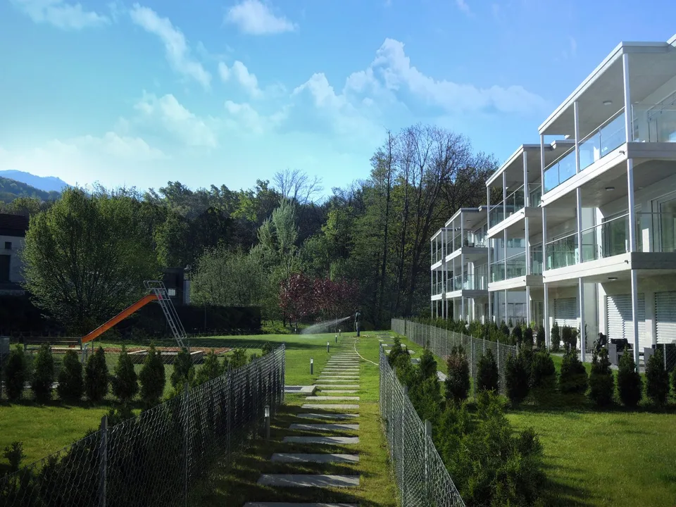 Mietwohnung 3,5 Zimmer Vollständig Eingerichtet mit Garten in Ponte Capriasca