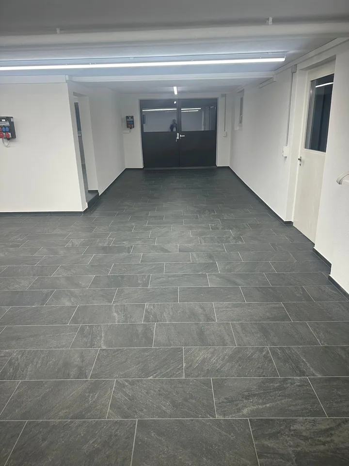 Top Gewerberaum, neu renoviert