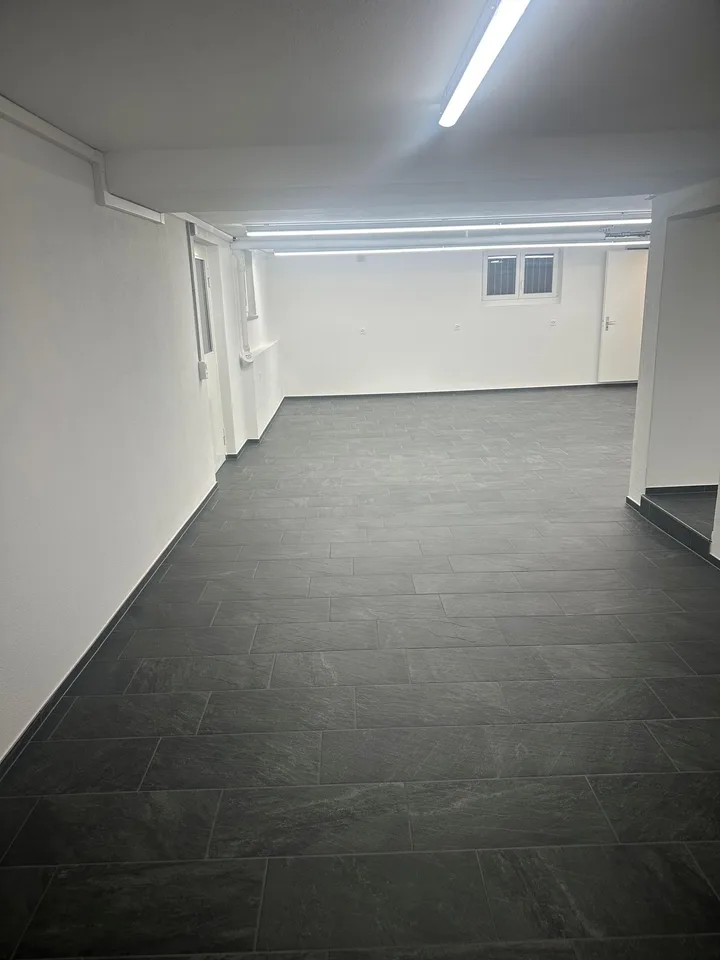 Top Gewerberaum, neu renoviert