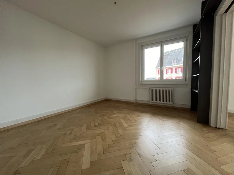 COMPLETAMENTE RINNOVATO, CON VISTA SUL LAGO – foto 6 di 9