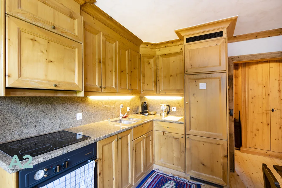 3,5 Zimmer im Dachgeschoss mit Garage