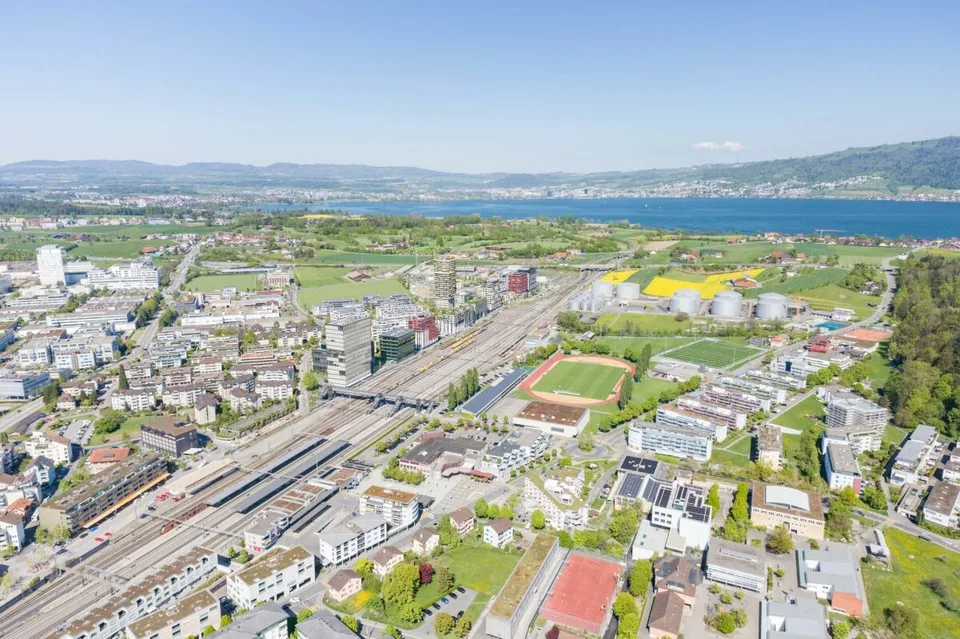 Gartenhochhaus Aglaya, Suurstoffi-Areal in Rotkreuz: Ein Arbeitsplatz, der inspiriert
