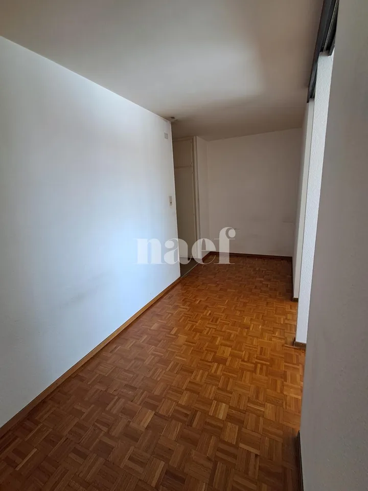 Studio 8. Etage (Gebäude mit Aufzug)