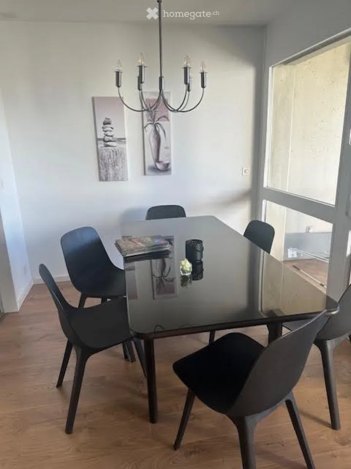 Lutry: meublé avec balcon, garage, toutes charges comprises
