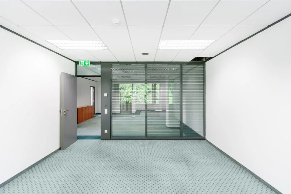 LUGANO NORD - Large office for rent in strategic location (rif. 79) – photo 7 of 24